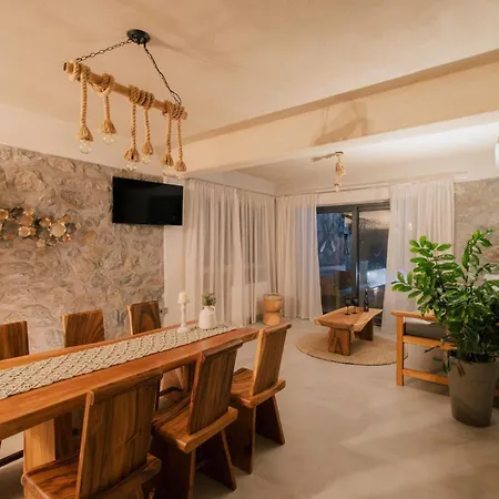 Magnificent Naxos | 4 Bedrooms | Zygerria | Private Pool & Outdoor Hot Tub | Agia Anna