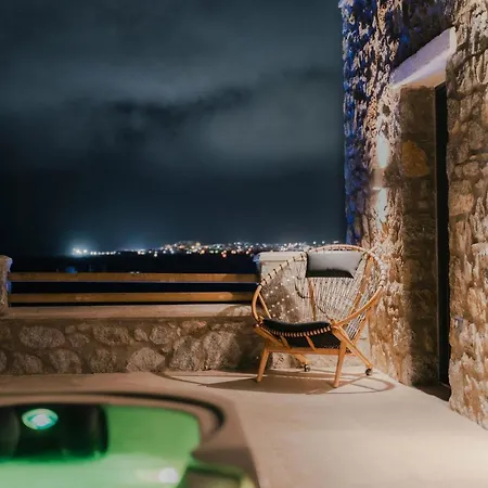 Magnificent Naxos | 4 Bedrooms | Zygerria | Private Pool & Outdoor Hot Tub | Agia Anna Vila