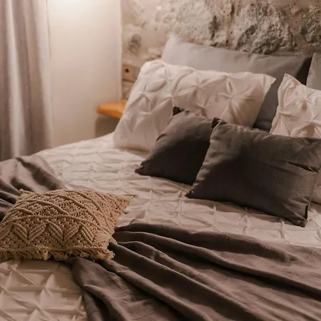 Magnificent Naxos | 4 Bedrooms | Zygerria | Private Pool & Outdoor Hot Tub | Agia Anna Villa *